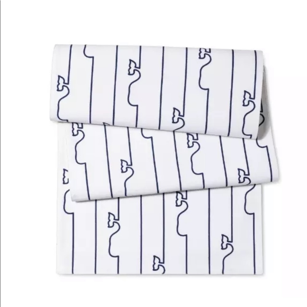 Vineyard Vines table runner